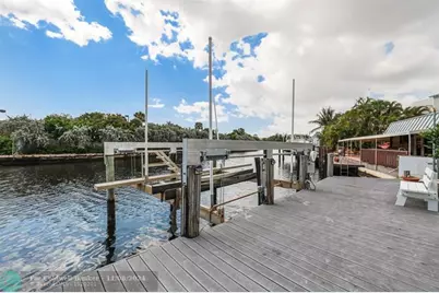 2140 NE 24th St, Wilton Manors, FL 33305 - Photo 62