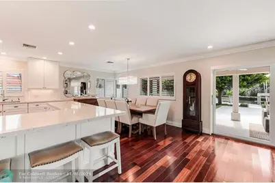 2140 NE 24th St, Wilton Manors, FL 33305 - Photo 12