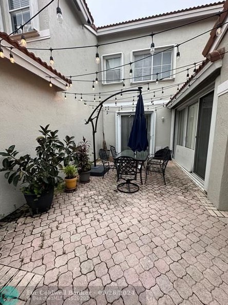 1585 Yellowheart Way, Hollywood, FL 33019