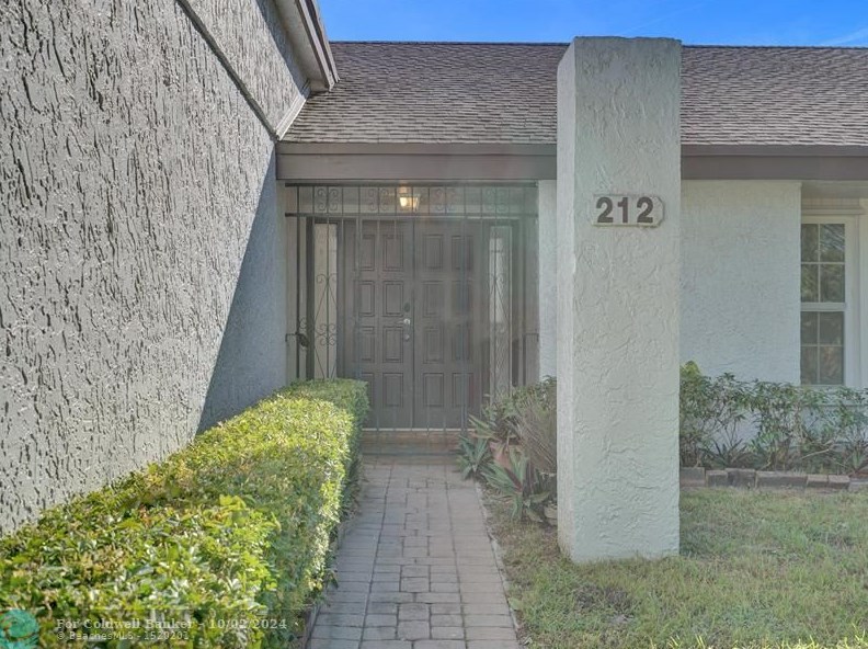 212 Ne 2nd Ct, Dania Beach, FL 33004