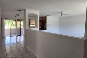 704 SW 4th St, Hallandale Beach, FL 33009 - Photo 18