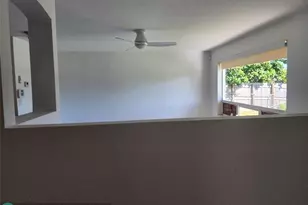 704 SW 4th St, Hallandale Beach, FL 33009 - Photo 20