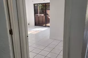 704 SW 4th St, Hallandale Beach, FL 33009 - Photo 22