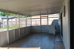 704 SW 4th St, Hallandale Beach, FL 33009 - Photo 6