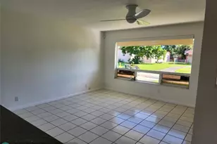 704 SW 4th St, Hallandale Beach, FL 33009 - Photo 24