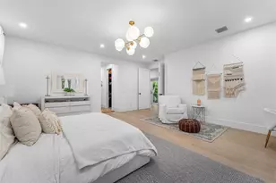 2421 NE 12th St, Fort Lauderdale, FL 33304 - Photo 38