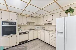 2851 S Ocean Blvd, Boca Raton, FL 33432 - Photo 20