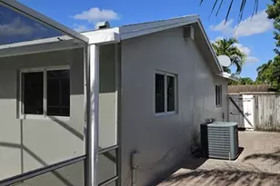 22761 Neptune Rd, Boca Raton, FL 33428 - Photo 12