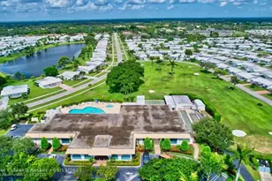 300 SW Golfview Terrace, Boynton Beach, FL 33426 - Photo 44