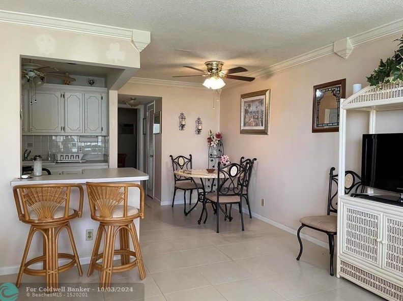 34 Canterbury B, West Palm Beach, FL 33417