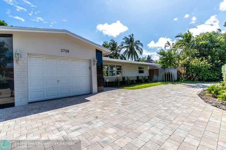 2728 Taft St, Hollywood FL 33020-2920 exterior