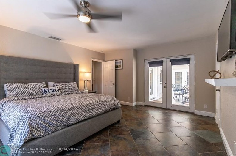 2728 Taft St, Hollywood FL 33020-2920 exterior