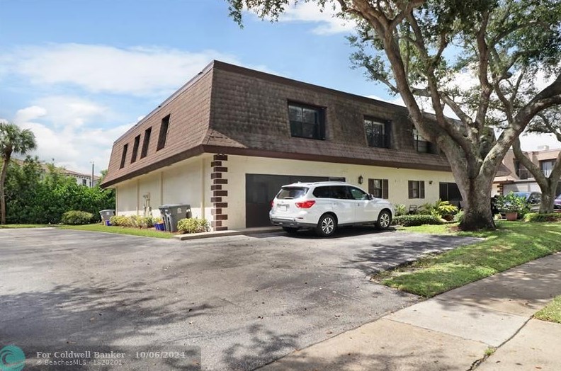 9390 Sw 61st Way #d, Boca Raton, FL 33428