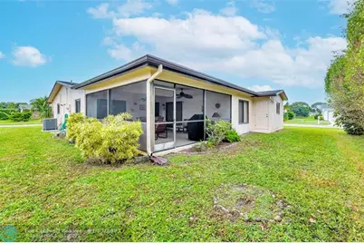 6334  Whispering Wind Way, Delray Beach, FL 33484 - Photo 8