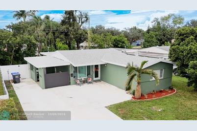 6611  Allen St, Hollywood, FL 33024 - Photo 1