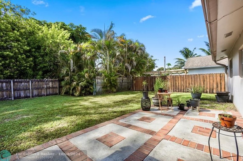 10241 Sleepy Brook Way, Boca Raton, FL 33428