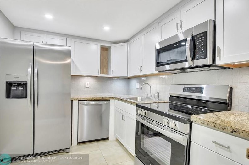 450 Nw 20th St #2020, Boca Raton, FL 33431