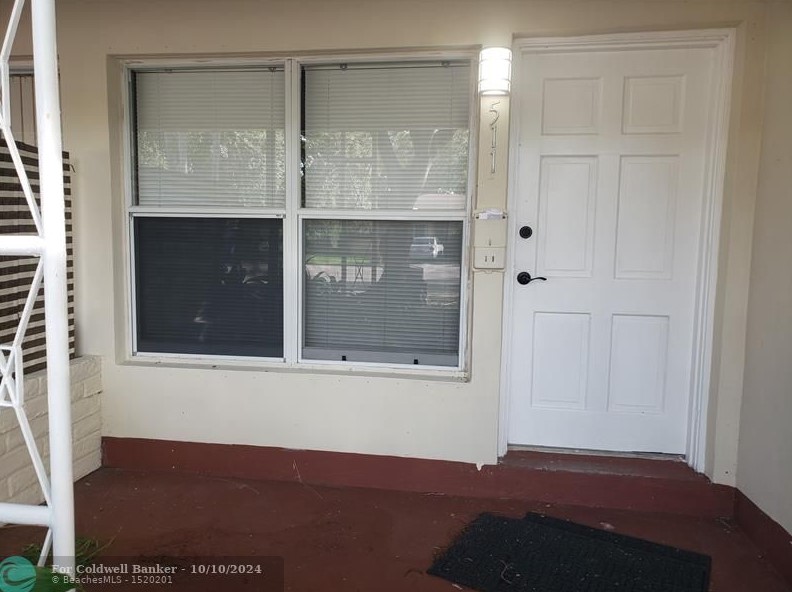 511 104th St, Miami, FL 33150-1114