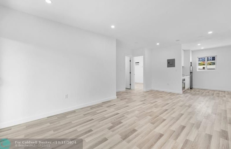 112 11th Ave, Miami, FL 33130-1029