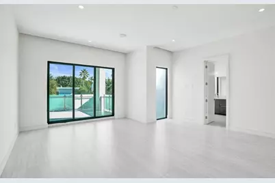 4524  Seagrape Dr, Unit #2 South, Lauderdale by the Sea, FL 33308 - Photo 20