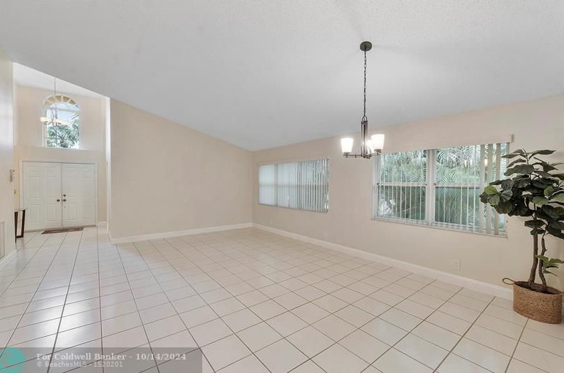 11128 Rios Rd, Boca Raton, FL 33498