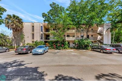 469 N Pine Island Rd, Unit #B305, Plantation, FL 33324 - Photo 1