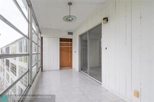 4035 Cambridge B, Deerfield Beach, FL 33442 - Photo 18