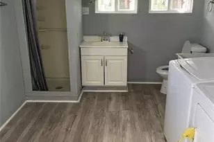 8700 SW 21st St, Davie, FL 33324 - Photo 10