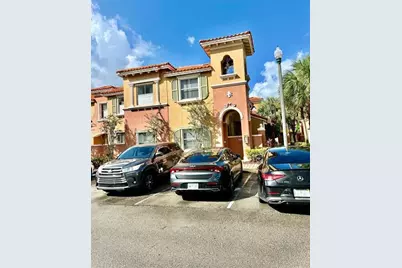 732 SW 106th Ave, Hollywood, FL 33025 - Photo 2