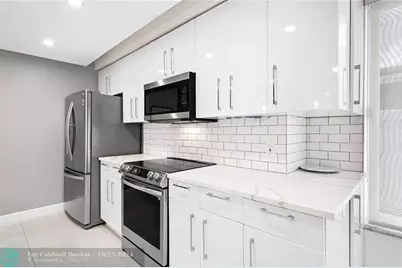 2801 NE 59th St, Fort Lauderdale, FL 33308 - Photo 8