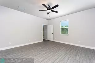 1802 Celebration Dr, Fort Pierce, FL 34947 - Photo 8