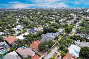 805 SE 10th St, Fort Lauderdale, FL 33316 - Photo 22