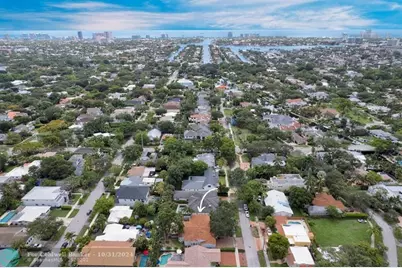 805 SE 10th St, Fort Lauderdale, FL 33316 - Photo 4