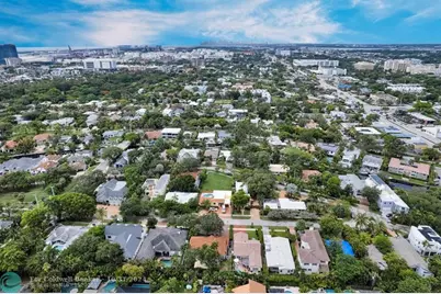 805 SE 10th St, Fort Lauderdale, FL 33316 - Photo 24