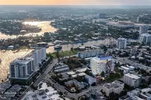 527 Orton Ave, Fort Lauderdale, FL 33304 - Photo 14