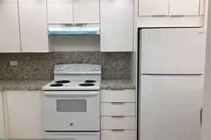 1710 NE 191st St, Miami, FL 33179 - Photo 6