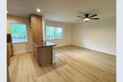 1423  Holly Heights Dr, Unit #13, Fort Lauderdale, FL 33304 - Photo 2