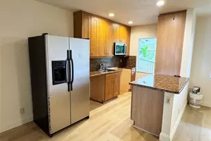 1423 Holly Heights Dr, Fort Lauderdale, FL 33304 - Photo 6