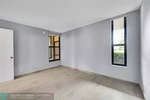 5801 Coral Lake Dr, Margate, FL 33063 - Photo 16