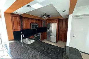 4800 Bayview Dr, Fort Lauderdale, FL 33308 - Photo 2