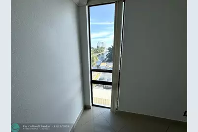 4800  Bayview Dr, Unit #406, Fort Lauderdale, FL 33308 - Photo 8