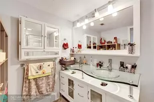 2801 Victoria Way, Coconut Creek, FL 33066 - Photo 34