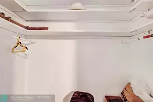 2801 Victoria Way, Coconut Creek, FL 33066 - Photo 26