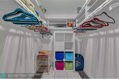 2541 NE 11th St, Unit #101, Pompano Beach, FL 33062 - Photo 12