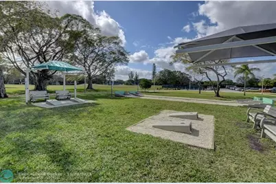 2030  Harwood D, Unit #2030, Deerfield Beach, FL 33442 - Photo 34
