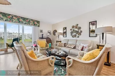 2030  Harwood D, Unit #2030, Deerfield Beach, FL 33442 - Photo 8