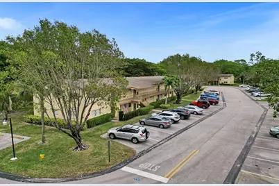 7640 NW 1st St, Unit #202, Margate, FL 33063 - Photo 28