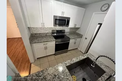 4341 W McNab Rd, Unit #10, Pompano Beach, FL 33069 - Photo 12