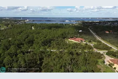 3029  Hawks Landing Cir, Sebring, FL 33875 - Photo 10