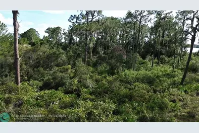 3029  Hawks Landing Cir, Sebring, FL 33875 - Photo 8